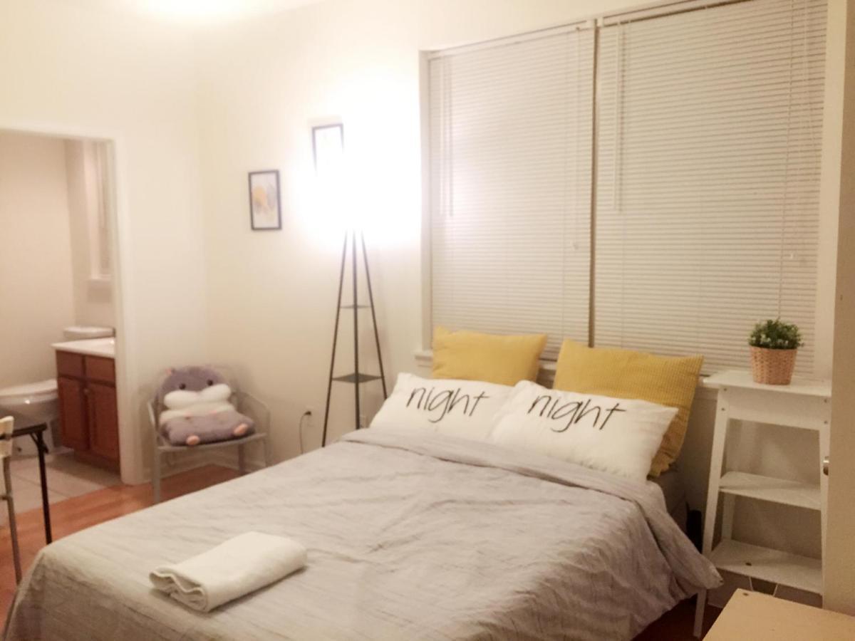 Cozy Bedrooms At University City In Philadelphia Exterior foto